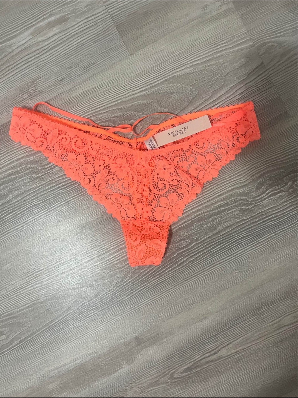NWT Victorias Secret Tease Sexy Strappy Neon Lace Thong size Medium